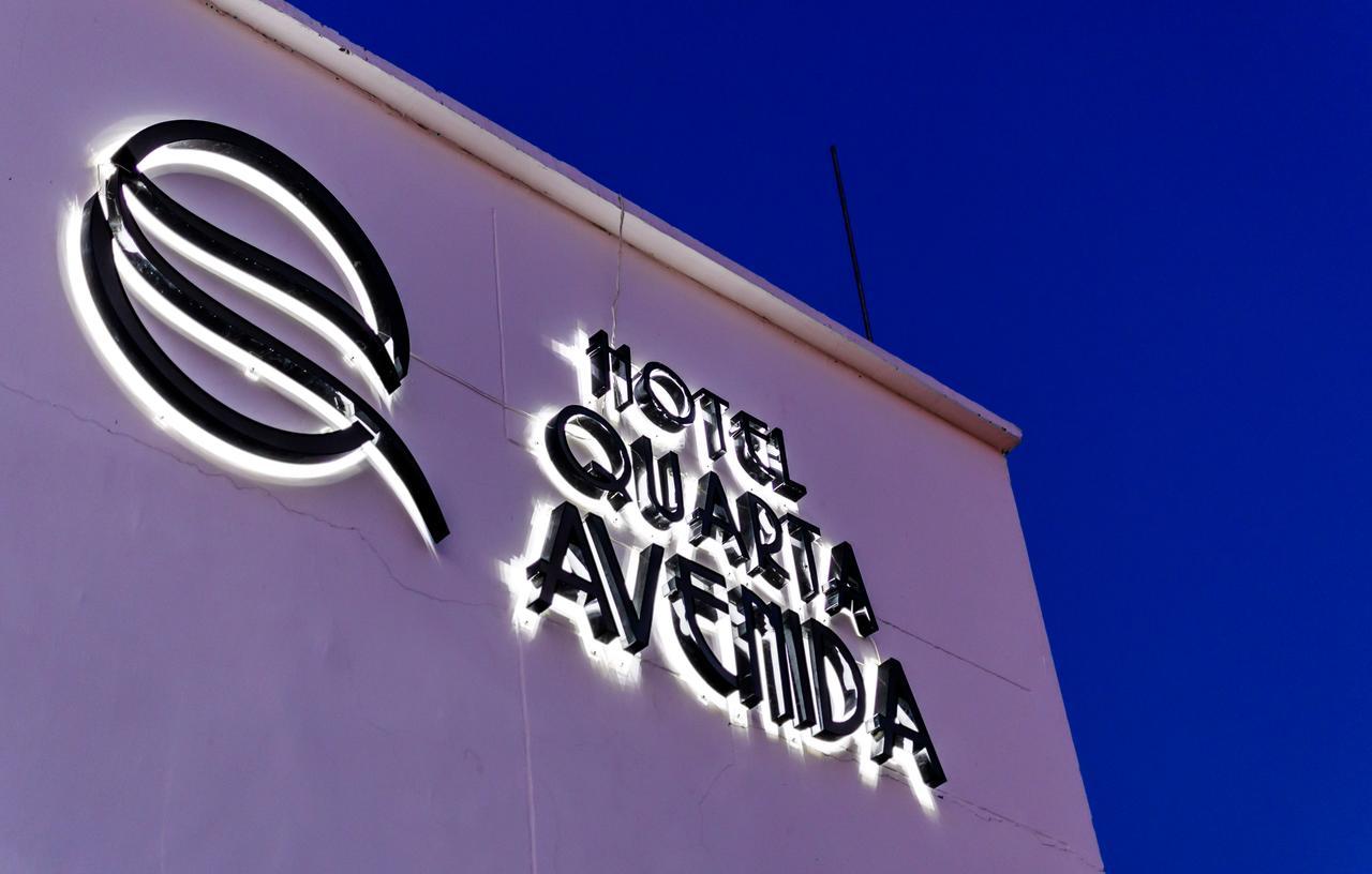 Hotel Quarta Avenida Montería Kültér fotó